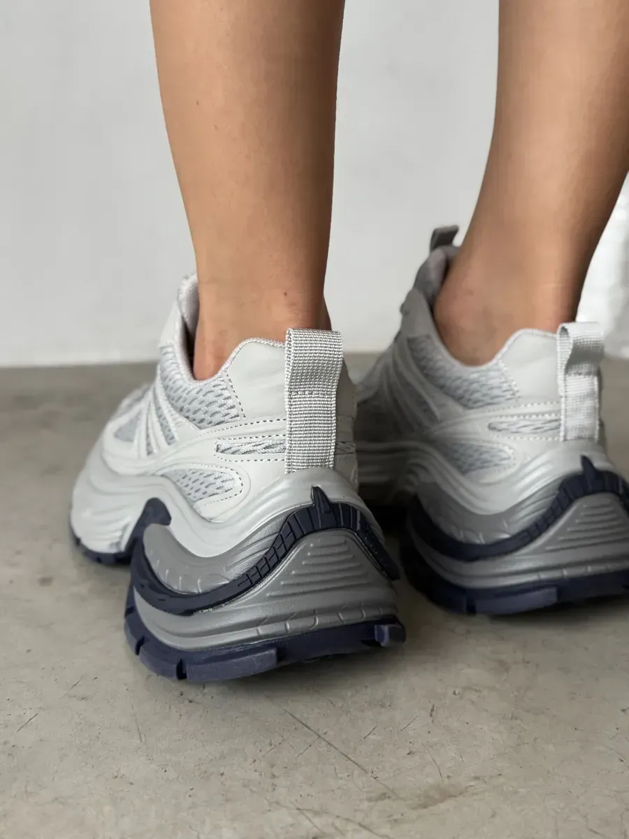 Кроссовки женские текстиль