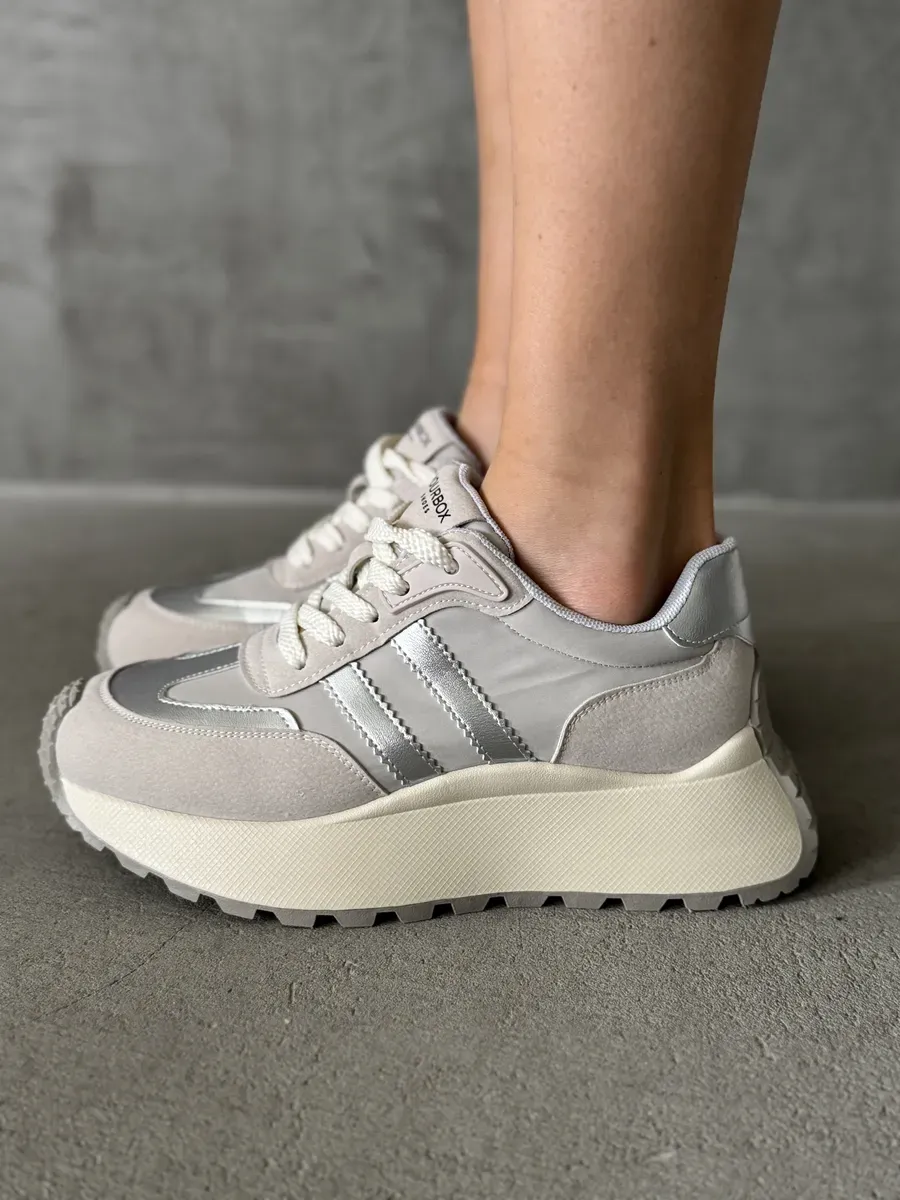 Кроссовки женские текстиль