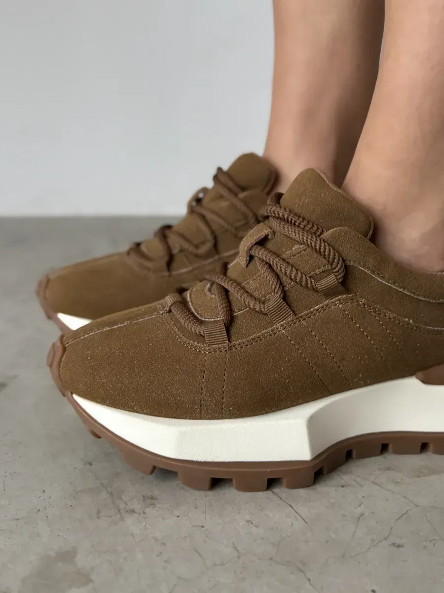 Кроссовки женские экозамша