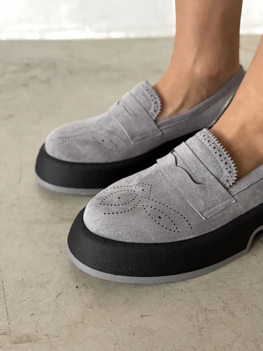 Лоферы женские экозамша