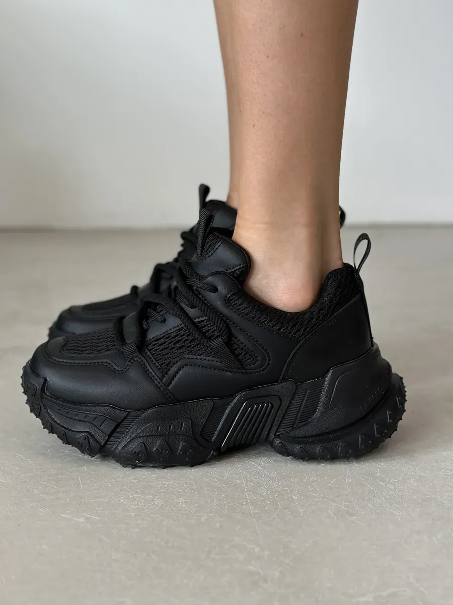 Кроссовки женские экокожа