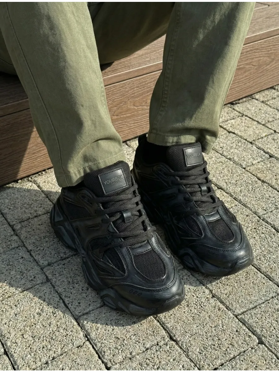 Демисезонные кроссовки мужские спортивные на высокой подошве