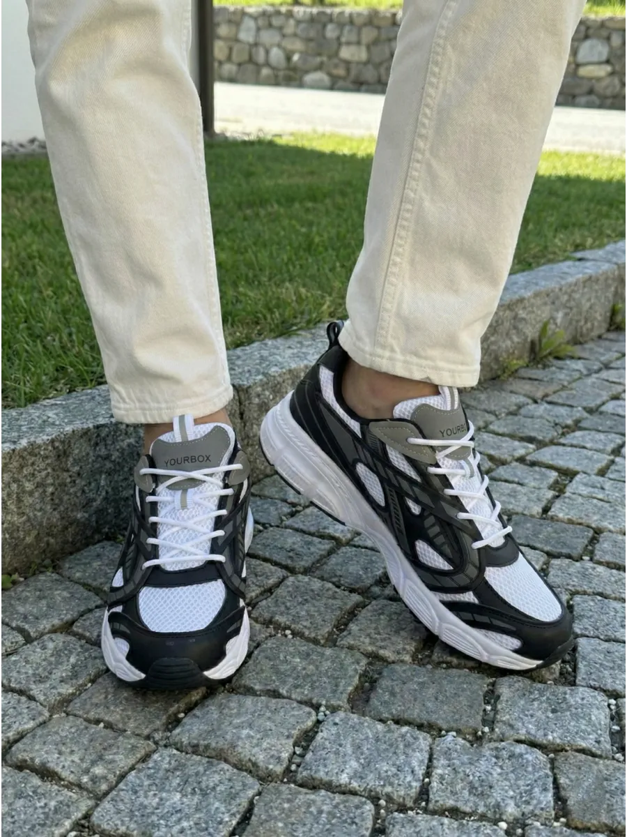 Демисезонные кроссовки спортивные