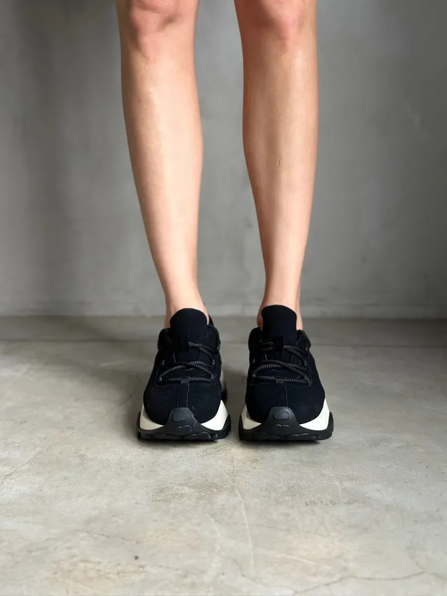 Кроссовки женские экозамша