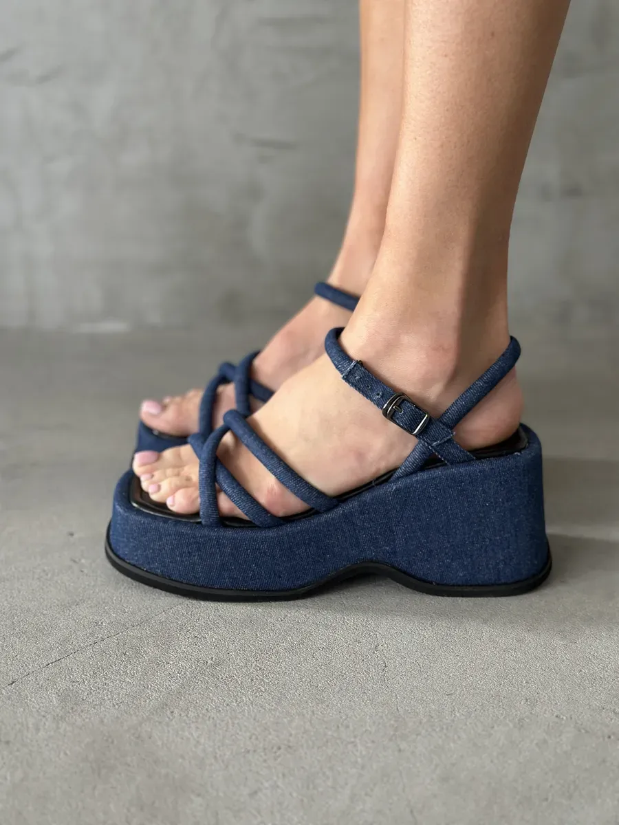 Босоножки женские текстиль