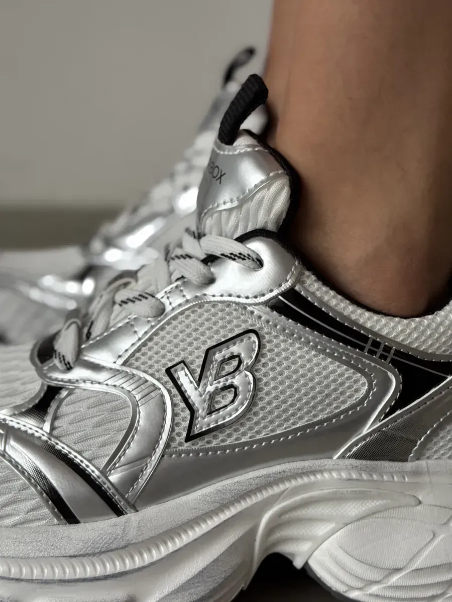 Кроссовки женские экокожа