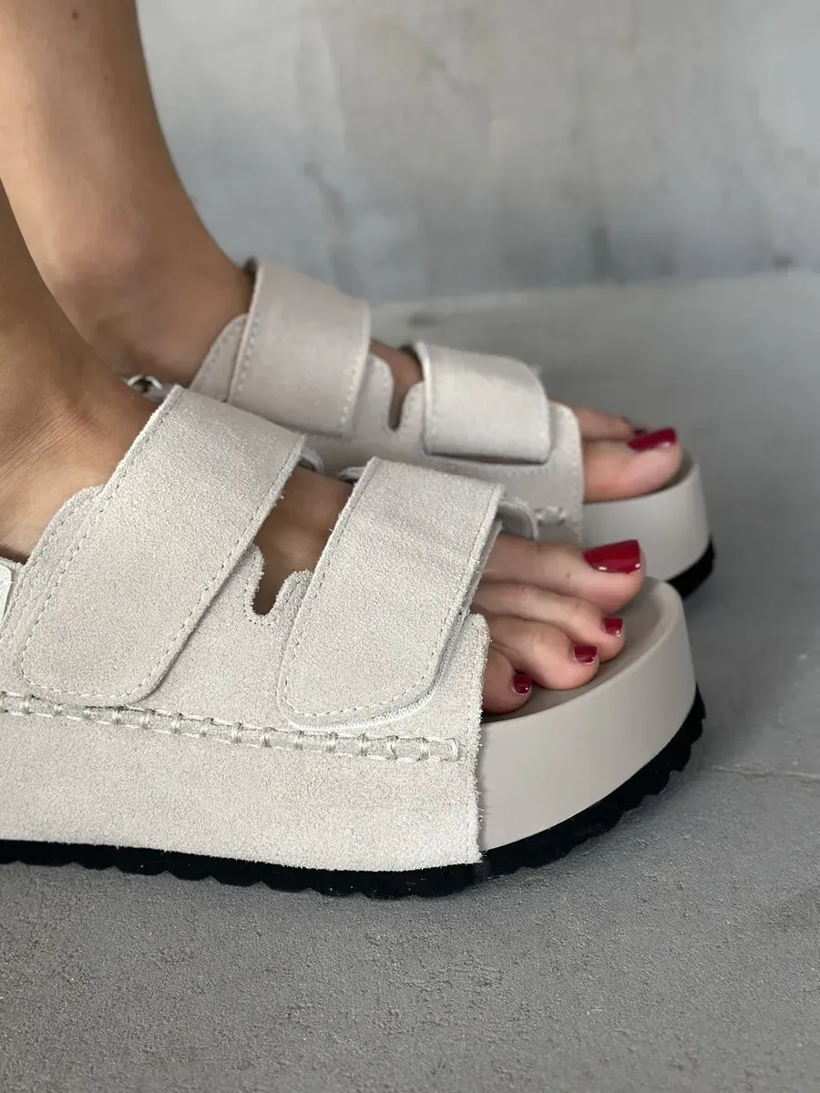 Босоножки женские натуральная замша