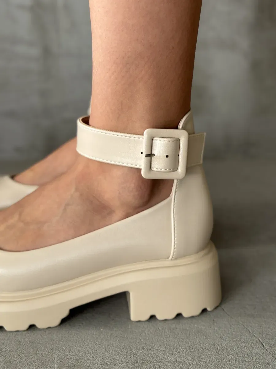 Лоферы женские экокожа