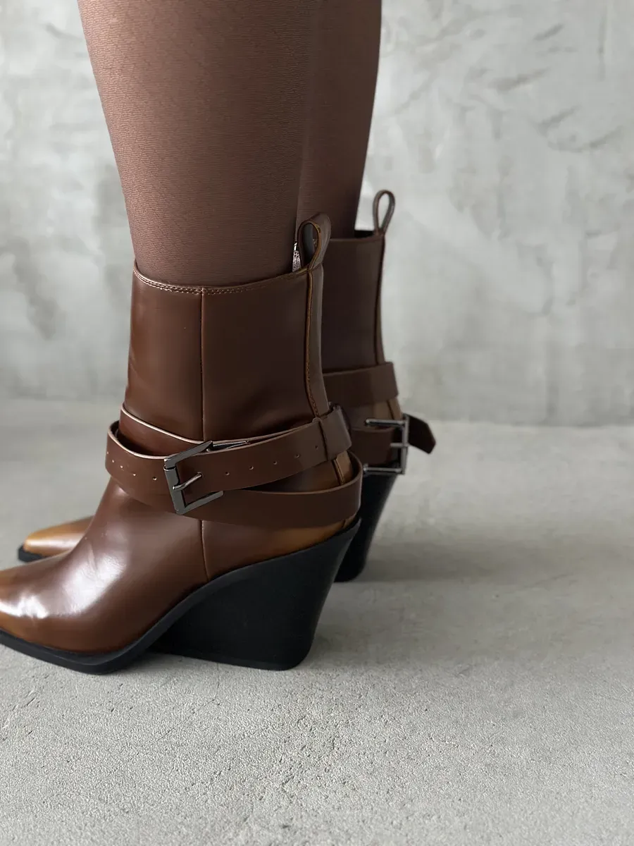 Казаки женские экокожа