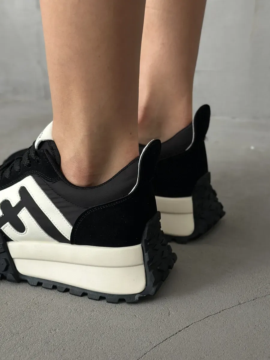 Кроссовки женские текстиль