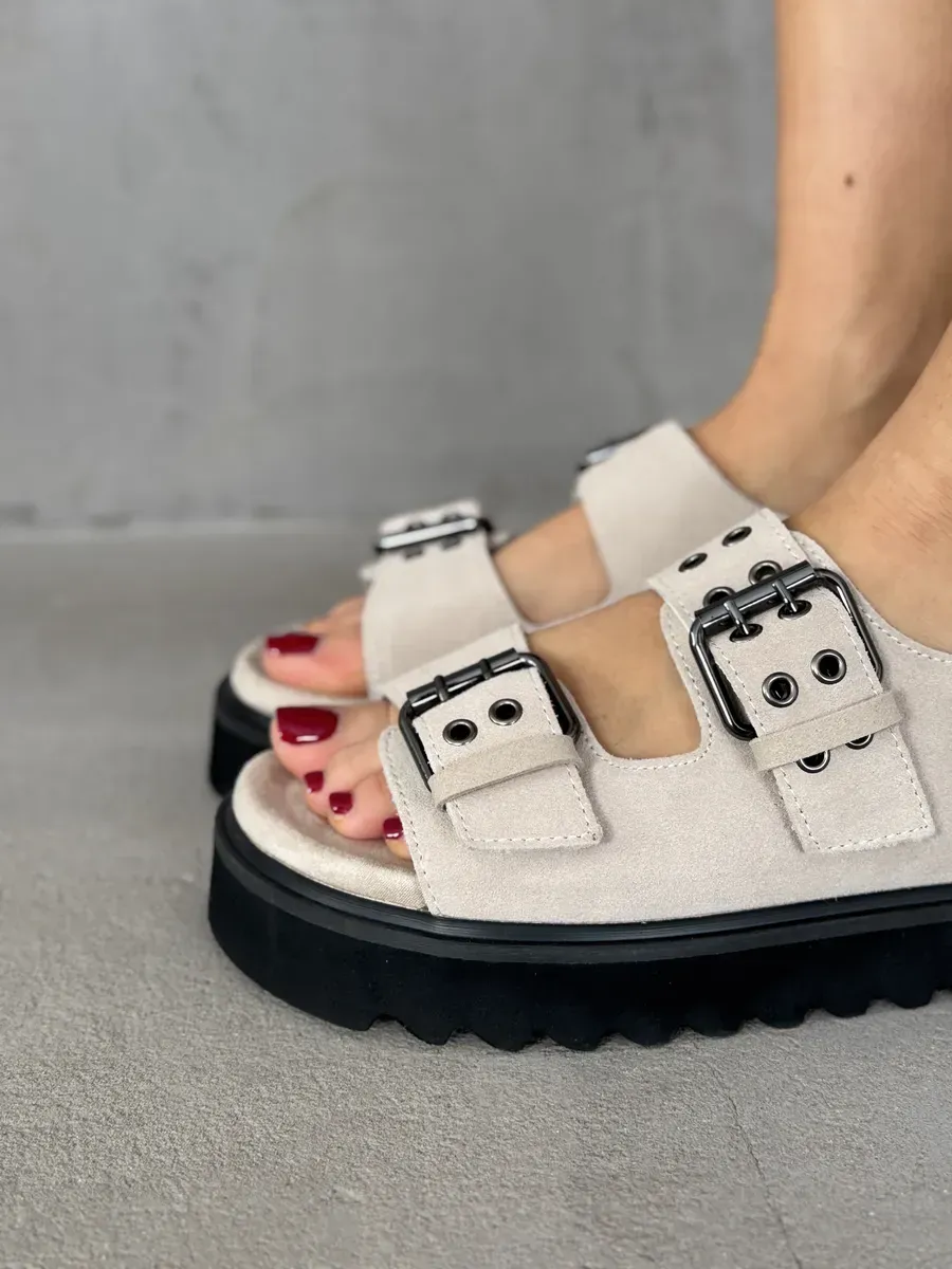 Босоножки женские натуральная замша