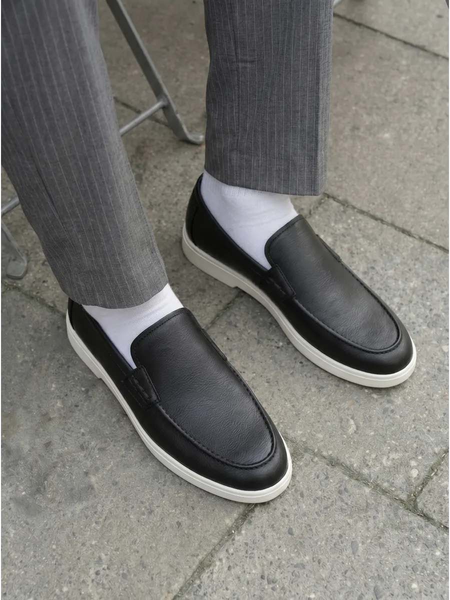 Кожаные лоферы мужские классические на платформе