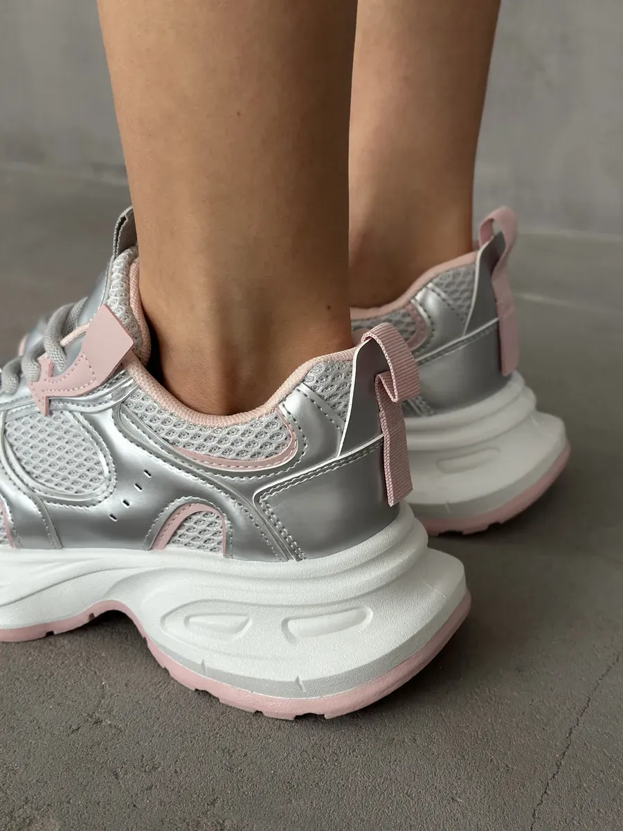 Кроссовки женские текстиль