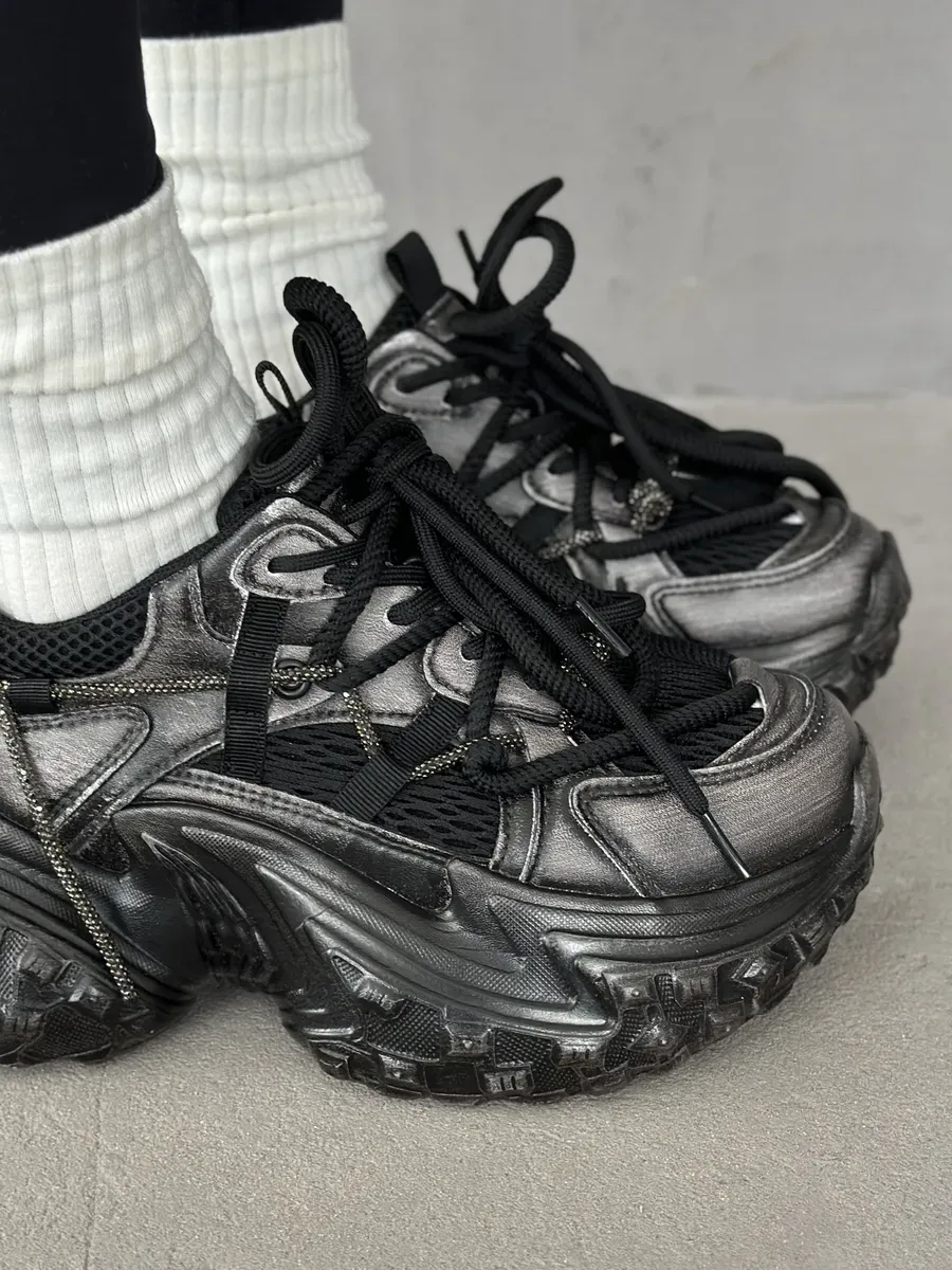 Кроссовки женские экокожа