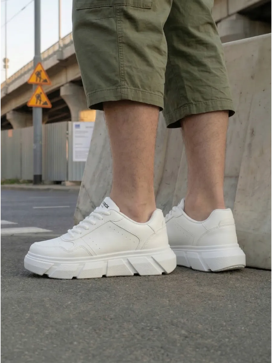 Демисезонные кроссовки высокие кеды