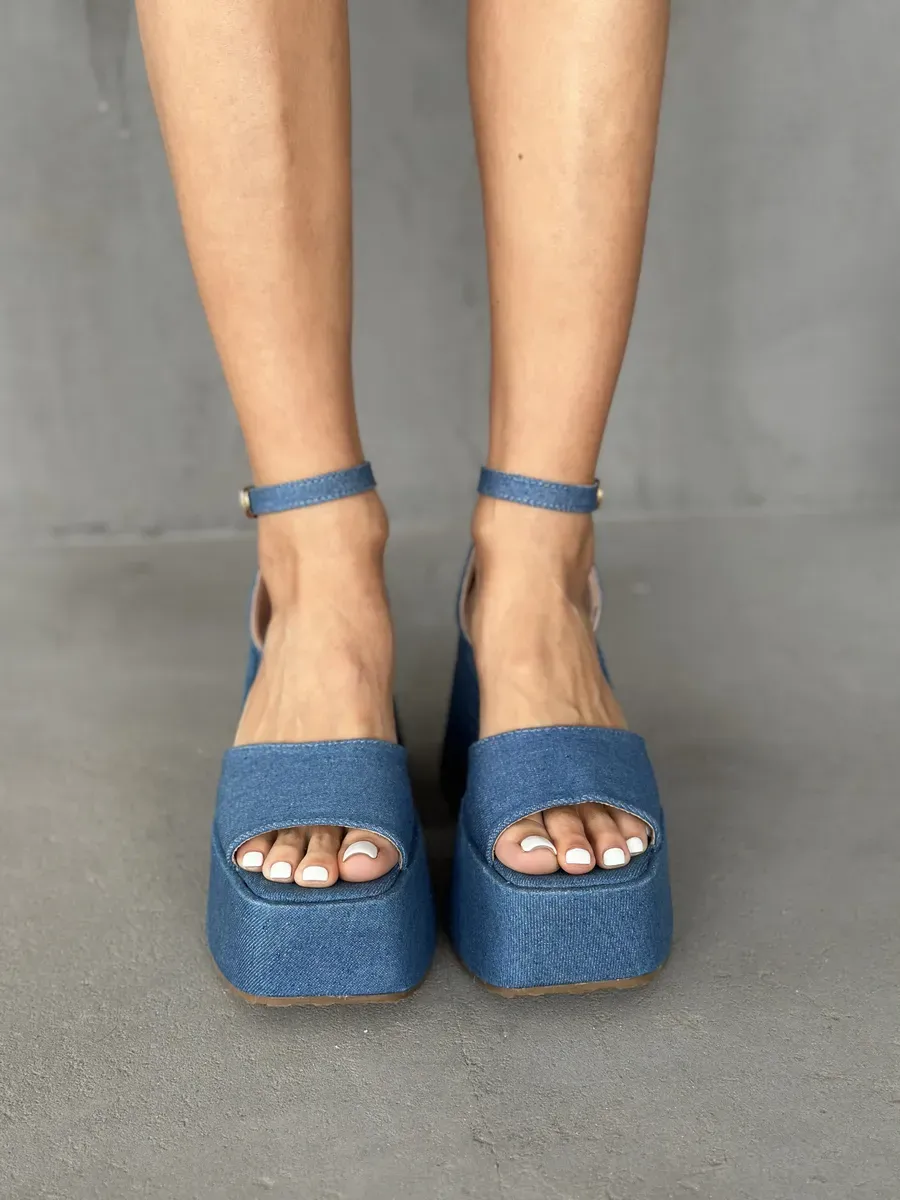 Босоножки женские текстиль