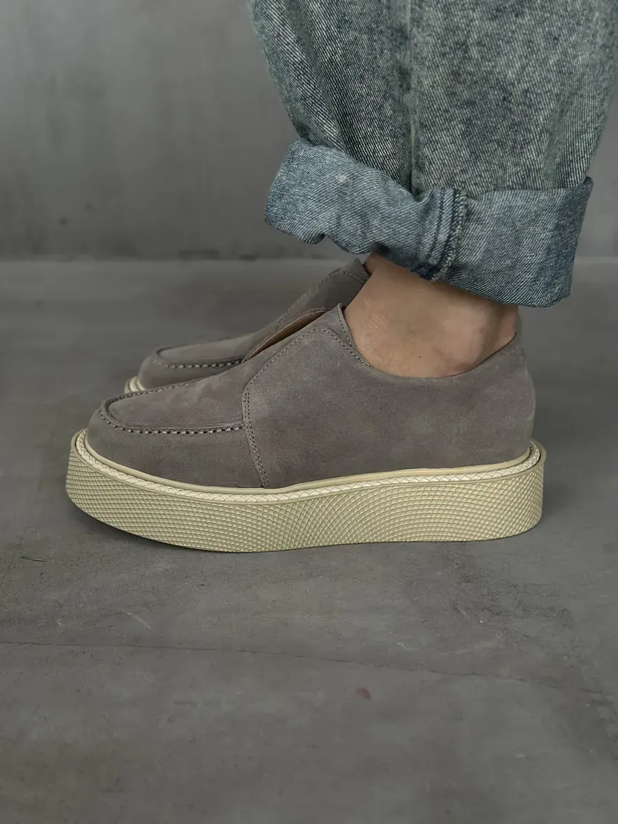 Лоферы женские натуральная замша