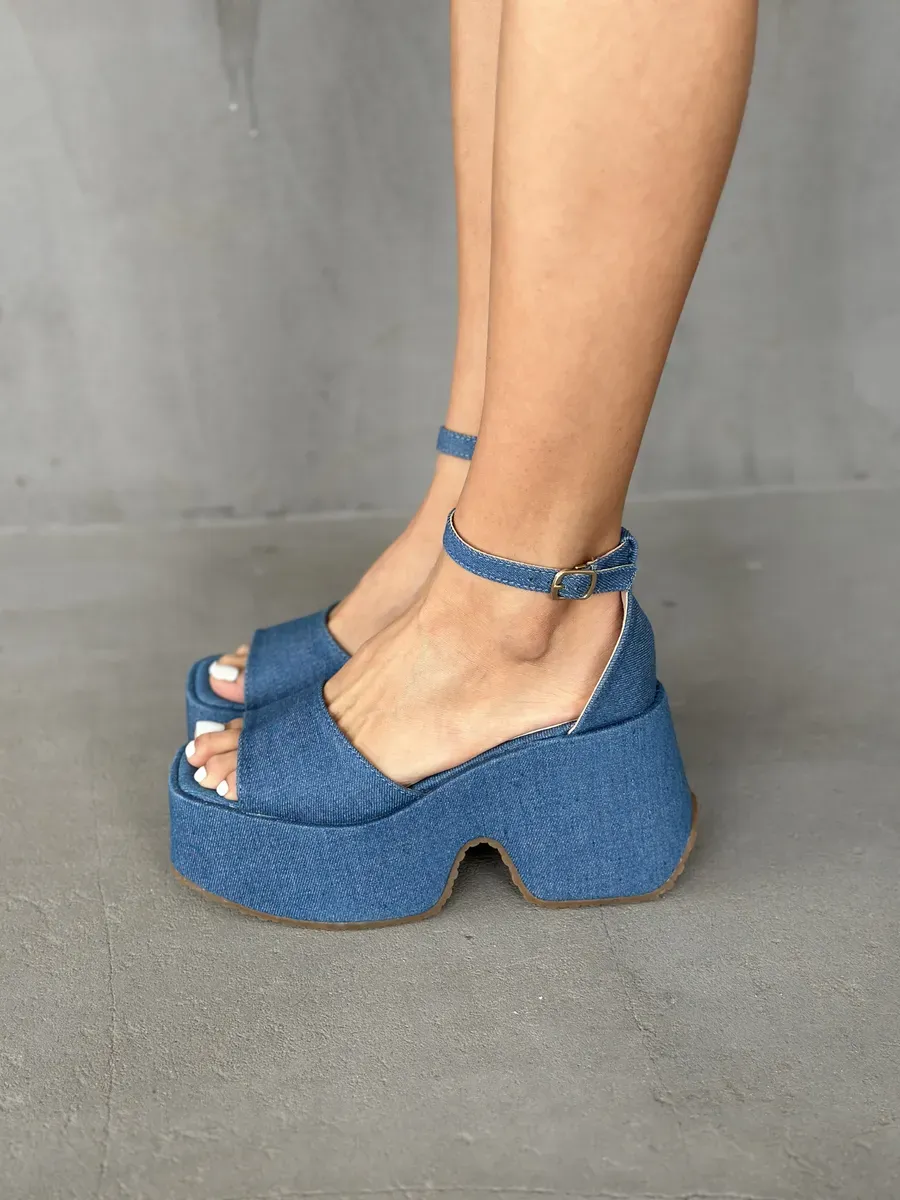 Босоножки женские текстиль