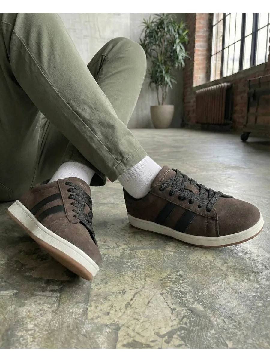 Демисезонные кроссовки спортивные