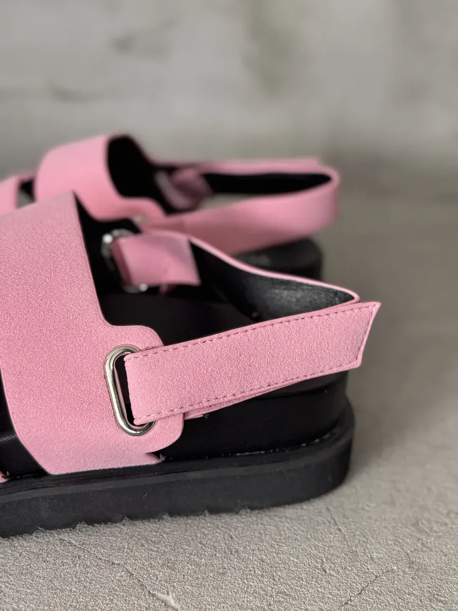 Босоножки для девочки