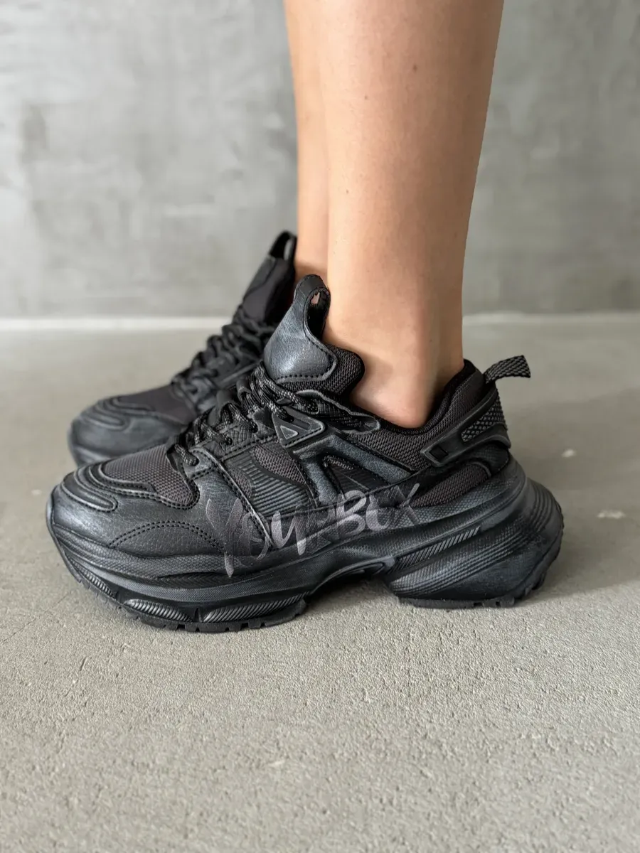 Кроссовки женские экокожа