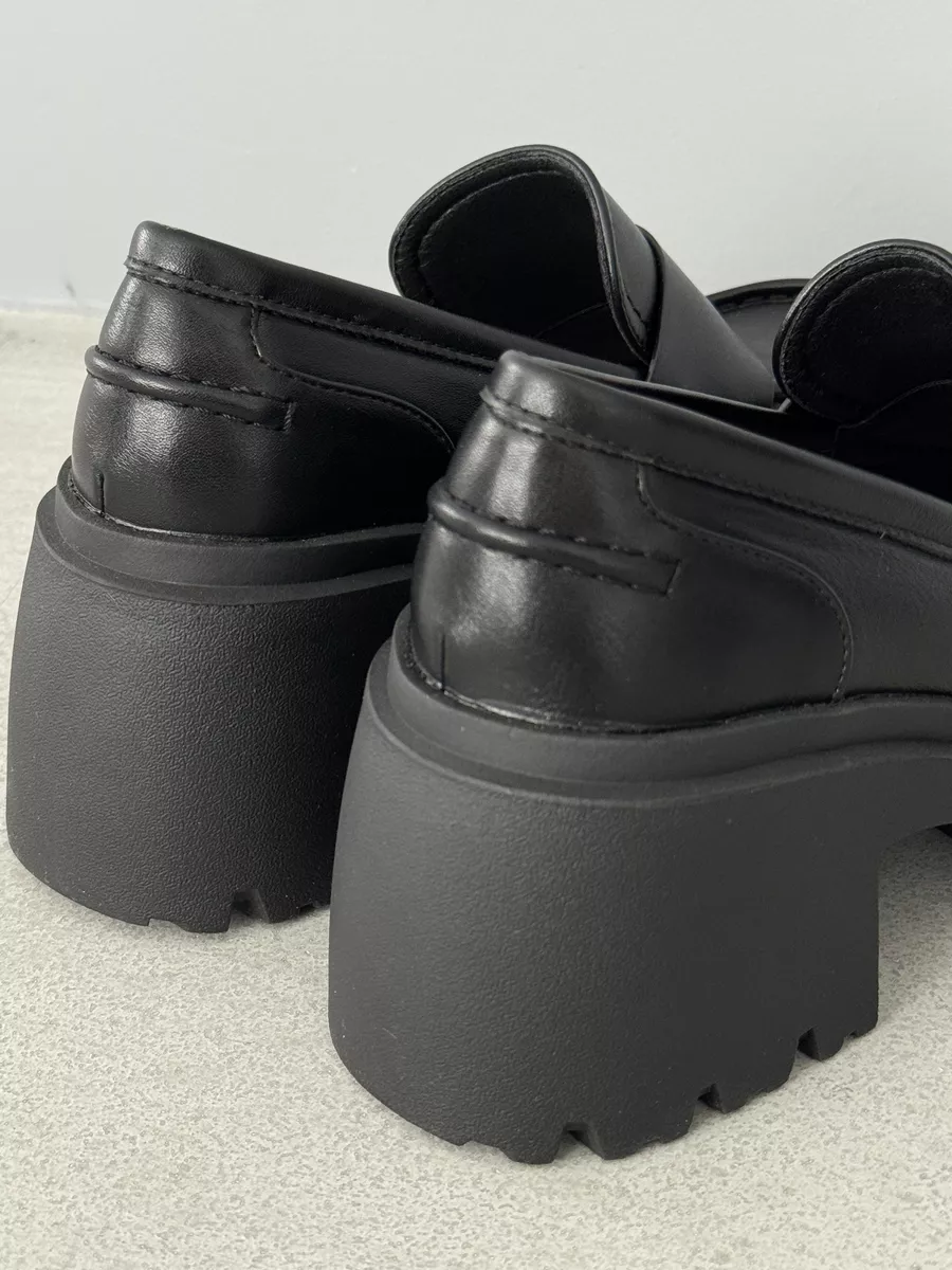 Лоферы женские экокожа