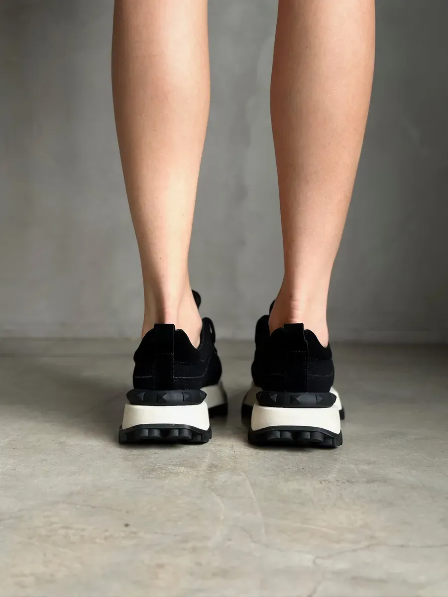 Кроссовки женские экозамша