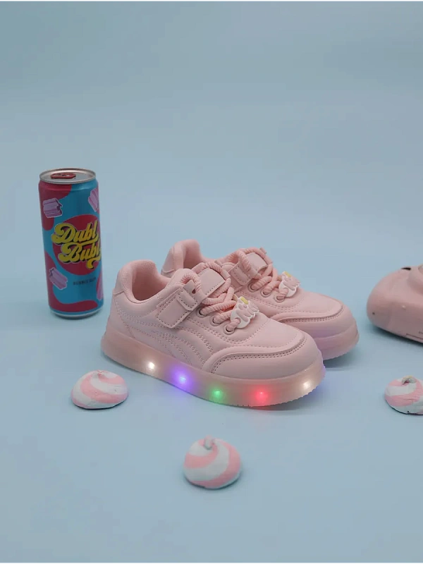 Демисезонные кроссовки детские на платформе