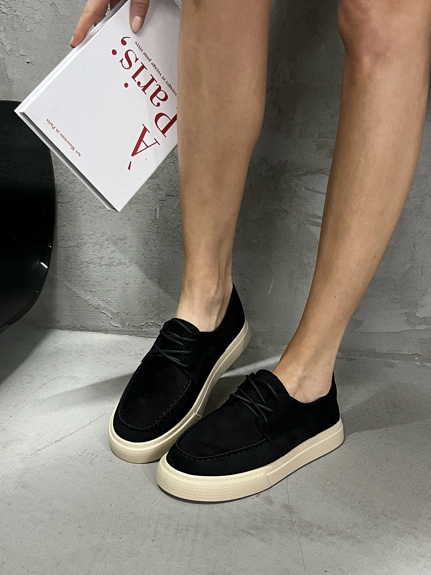 Лоферы женские на шнурках летние