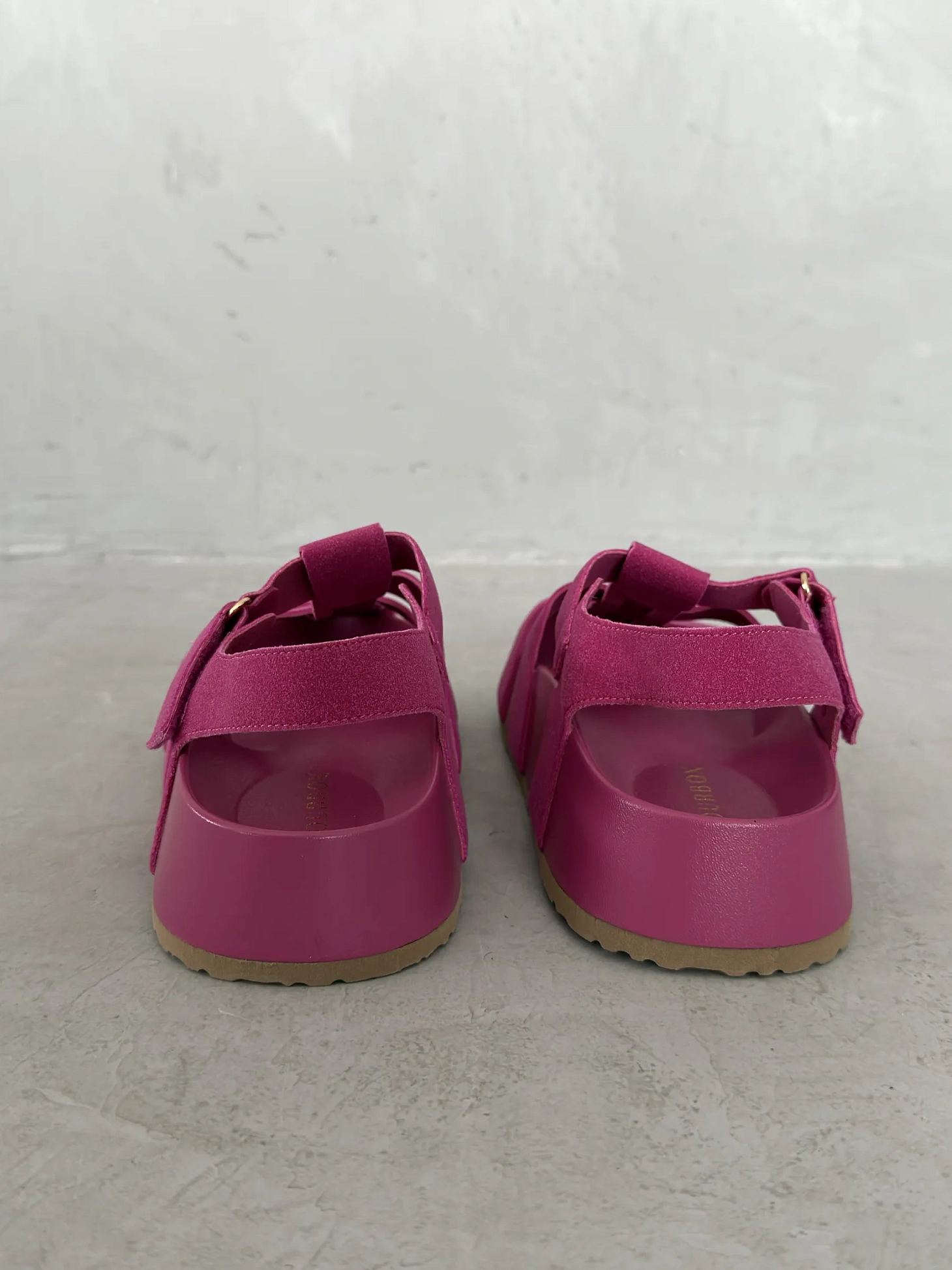 Летние босоножки на платформе