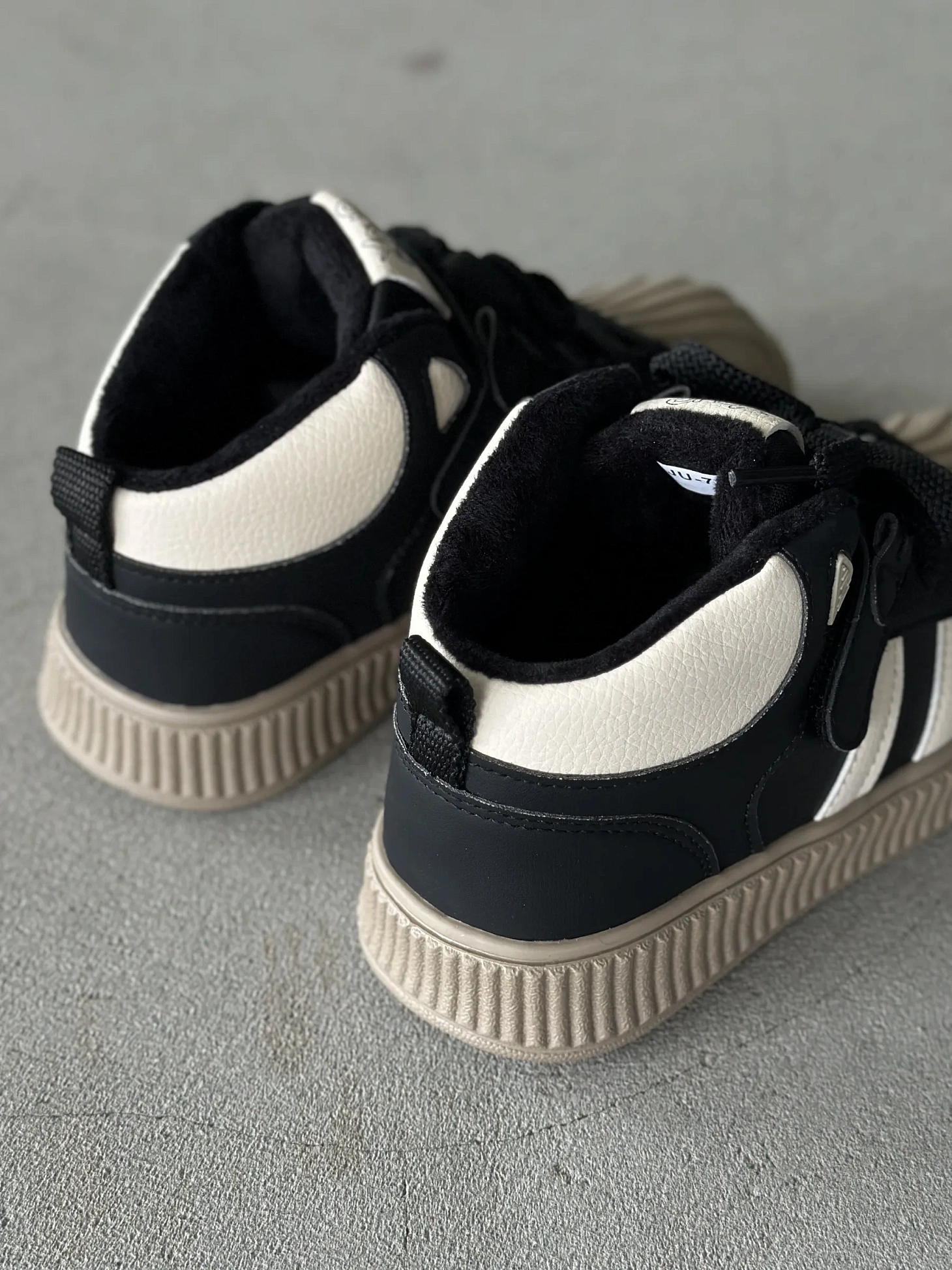 Демисезонные ботинки подростковые кеды