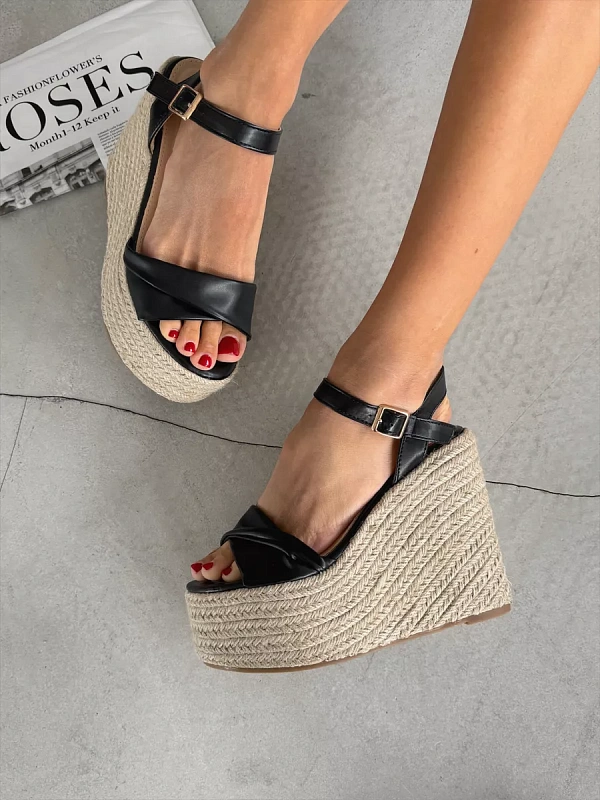 Босоножки женские экокожа