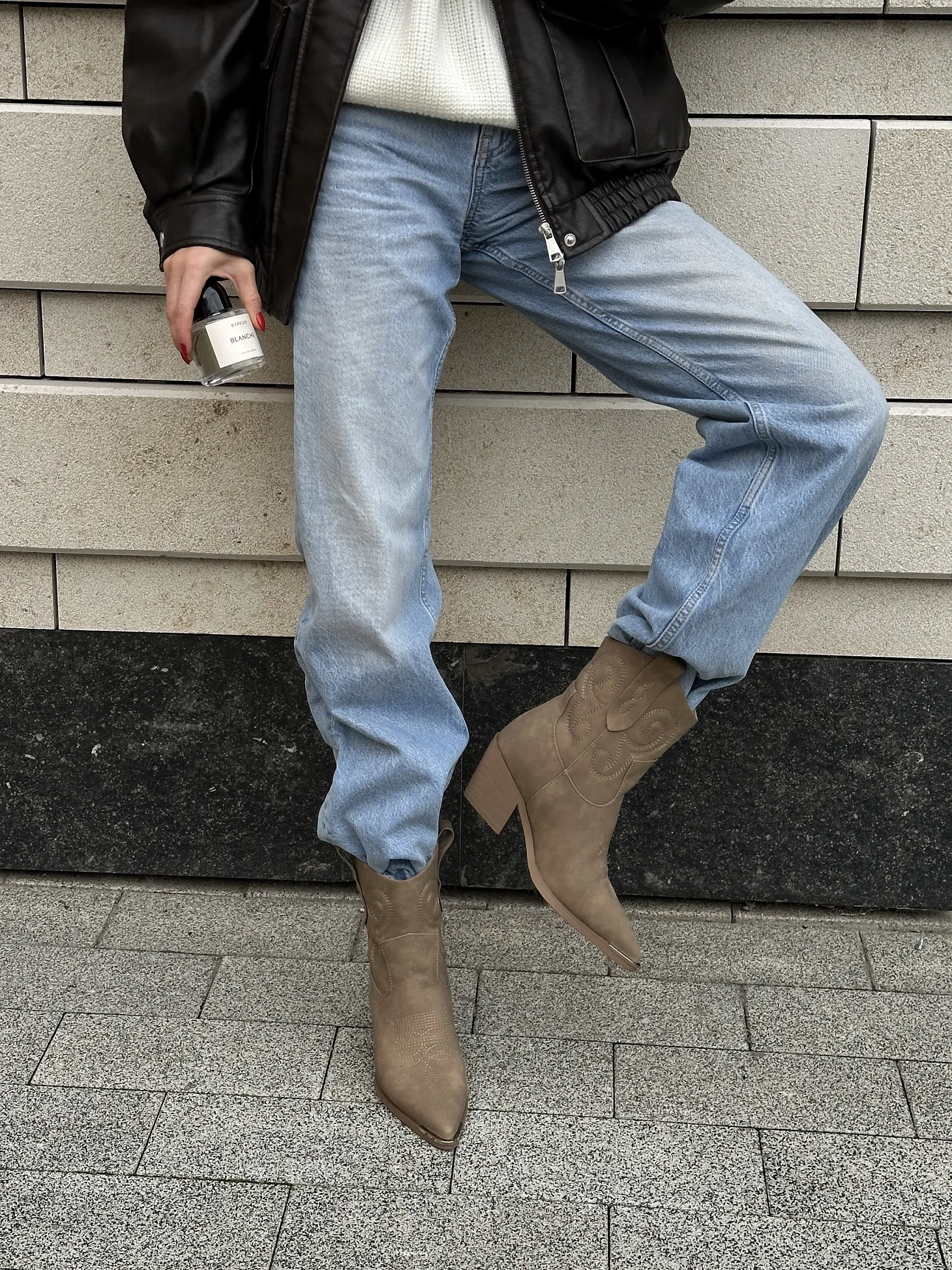 Казаки женские экокожа шерсть