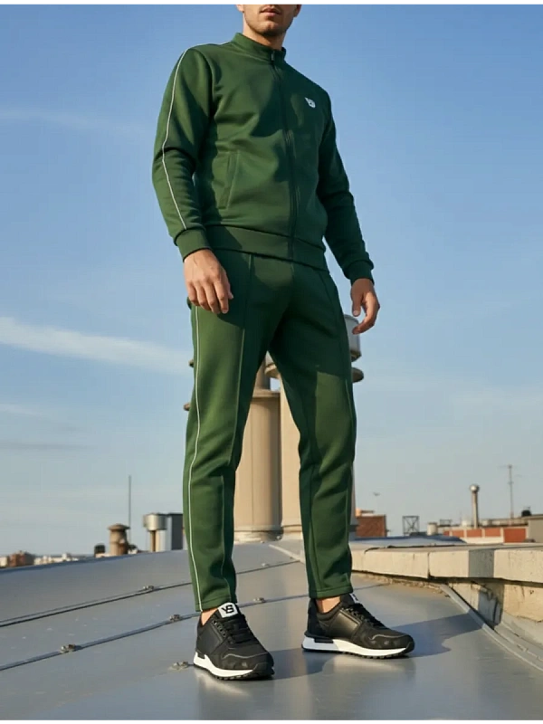 Демисезонные кроссовки спортивные