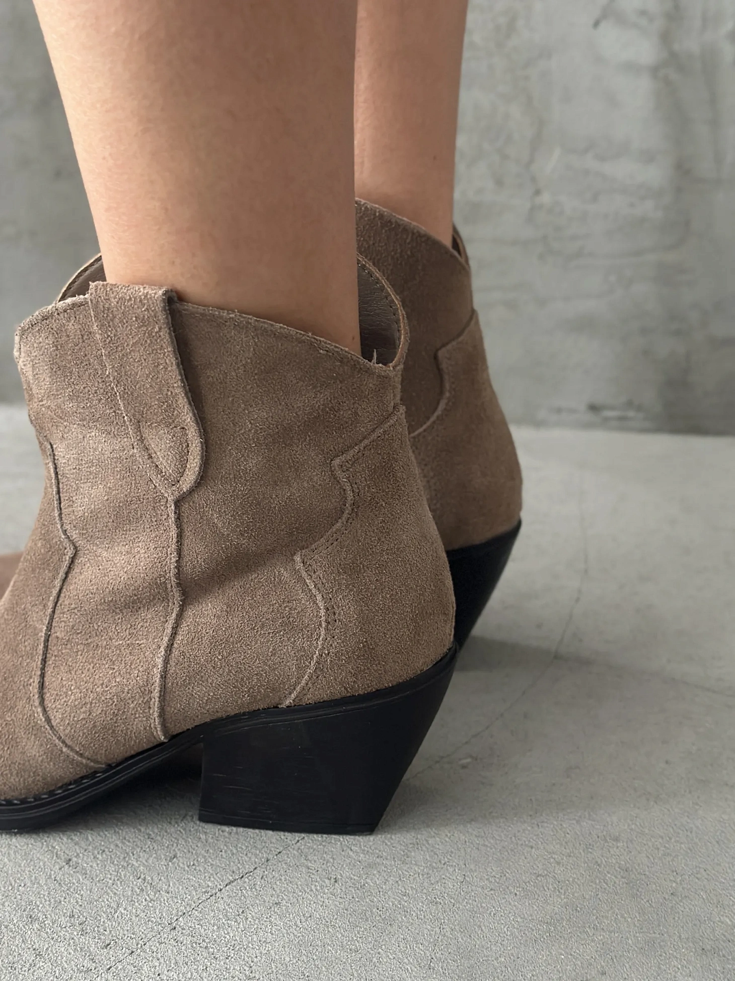 Казаки женские натуральная замша