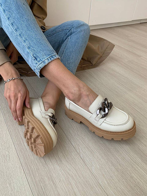 Лоферы женские кожа