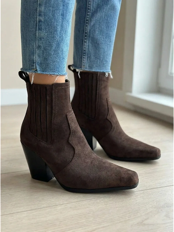 Казаки женские экозамша