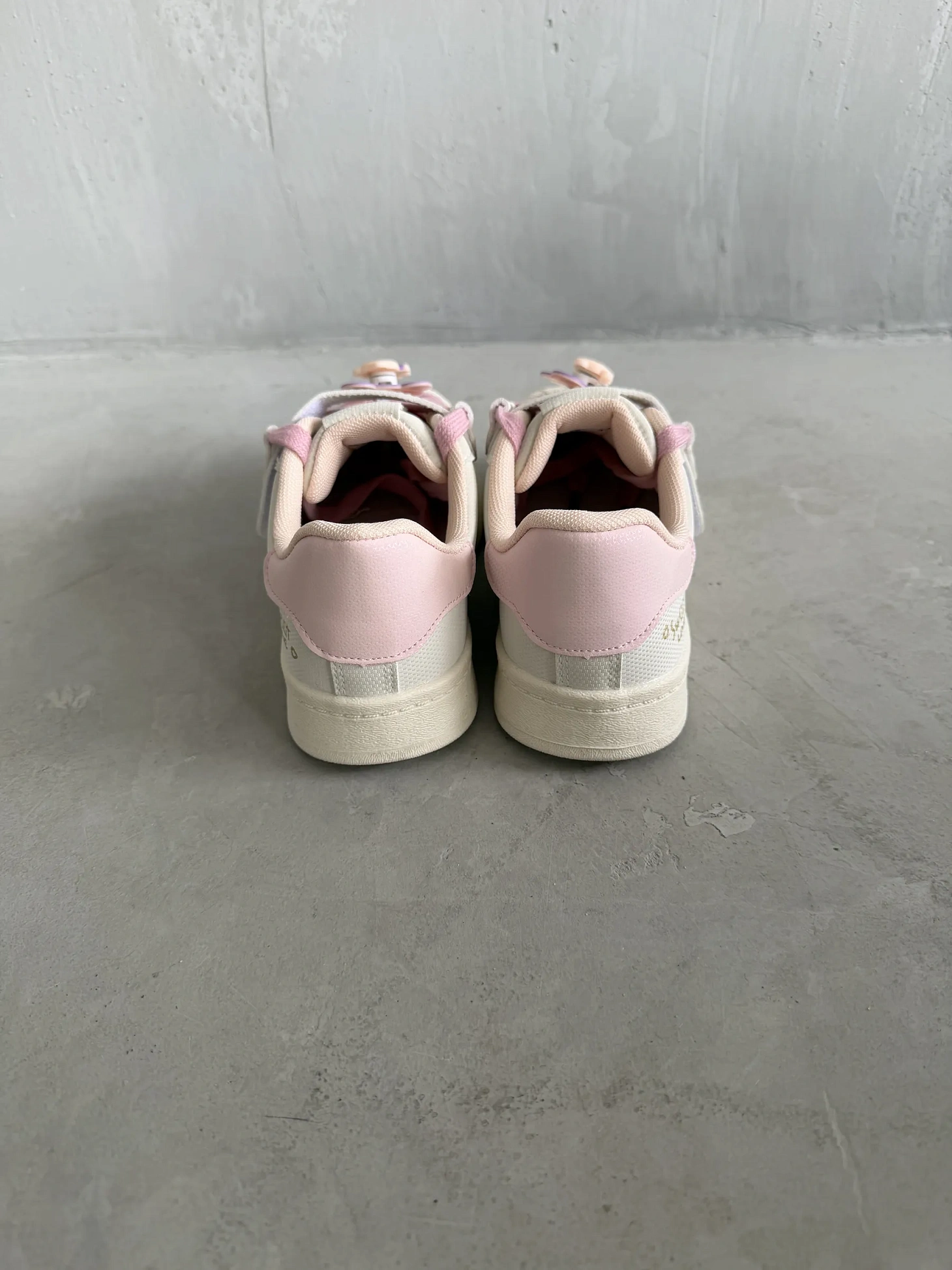 Демисезонные кроссовки детские на платформе