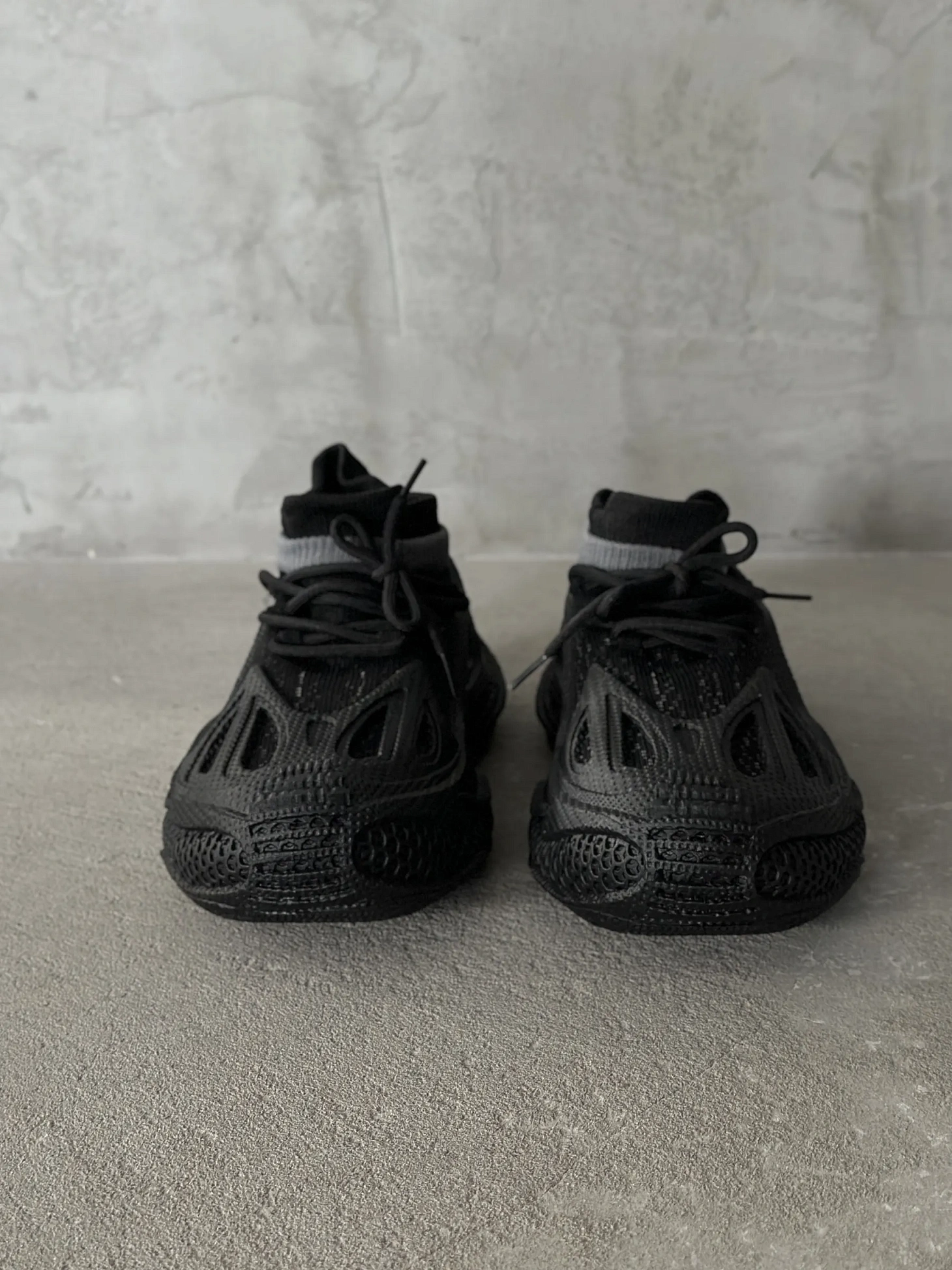 Демисезонные кроссовки мужские спортивные