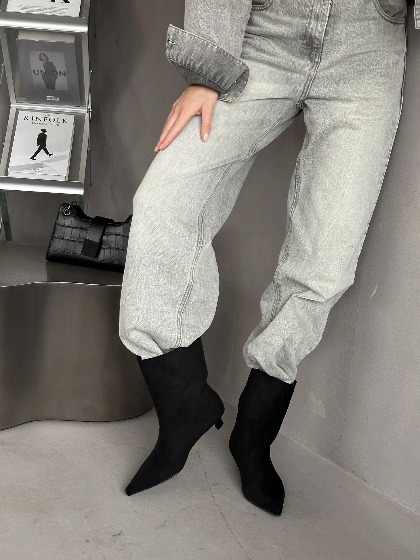 Ботильоны женские демисезонные на каблуке с острым носом