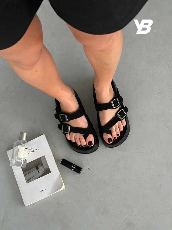 Летние босоножки женские через палец на плоской подошве