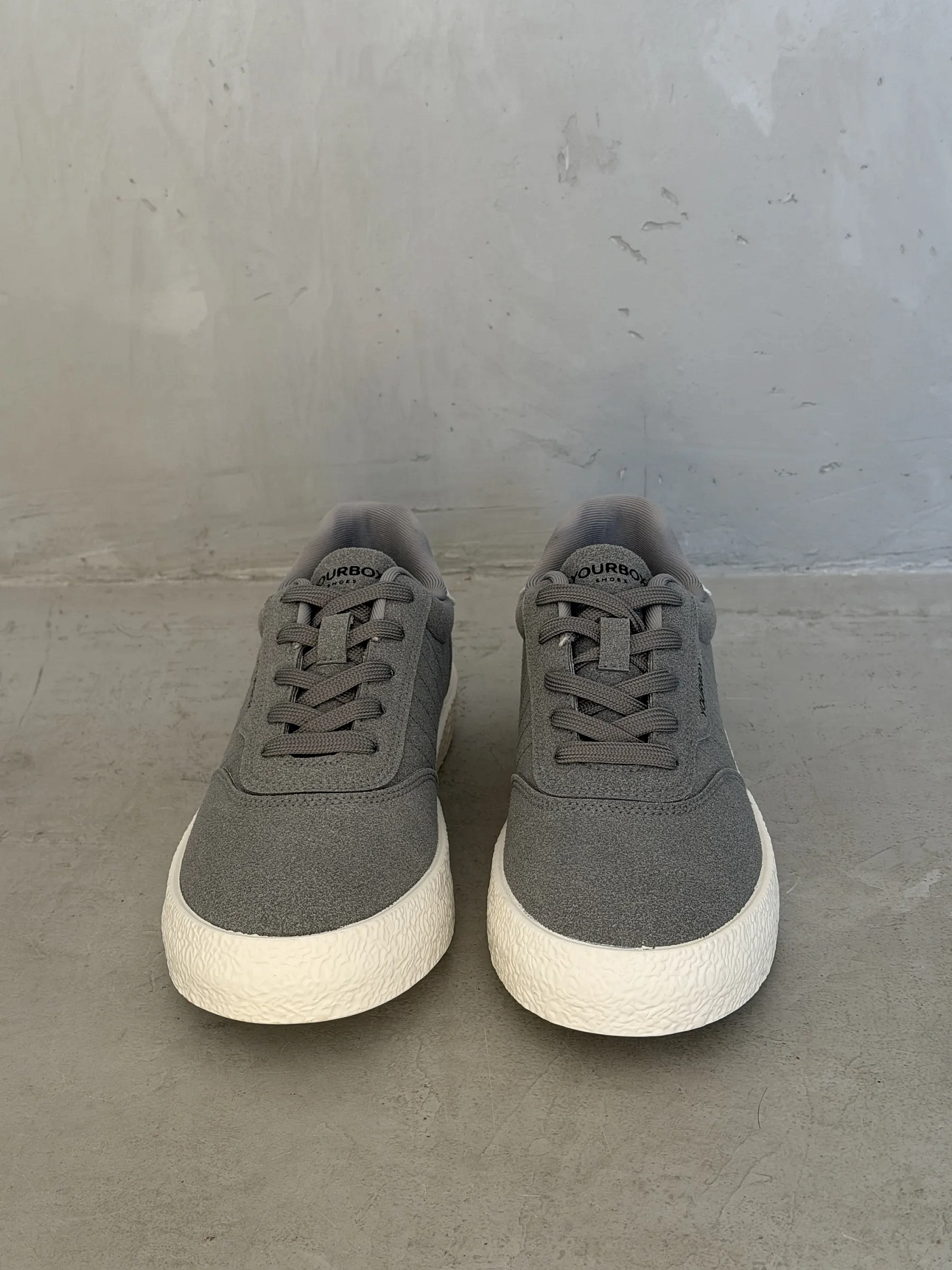 Демисезонные кроссовки мужские кеды