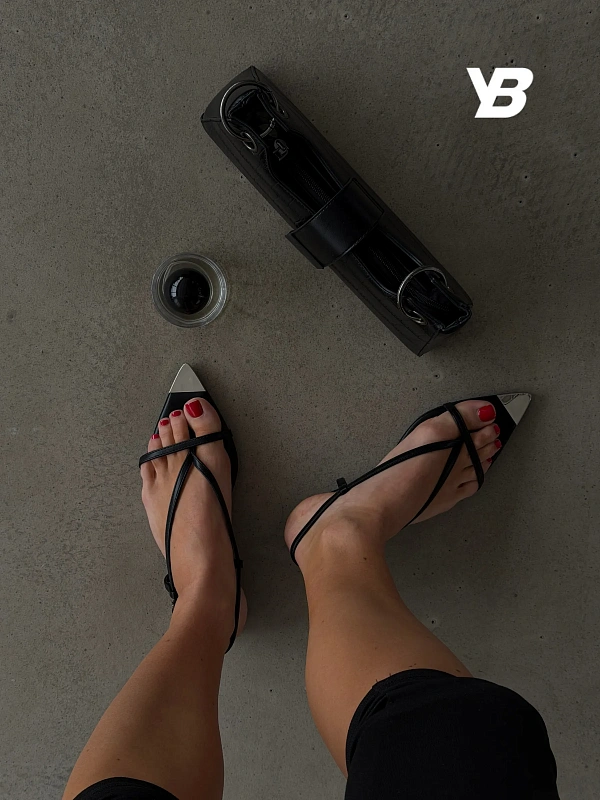 Летние босоножки женские с острым носом