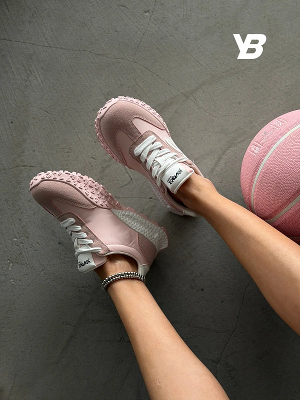 Кроссовки на платформе спортивные