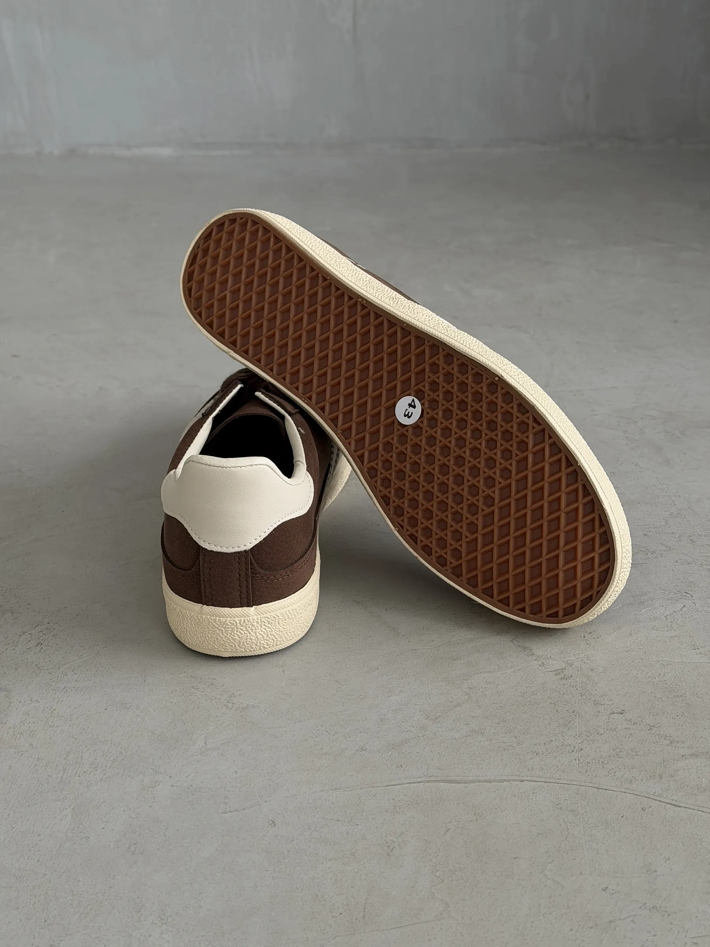 Кроссовки демисезонные кеды