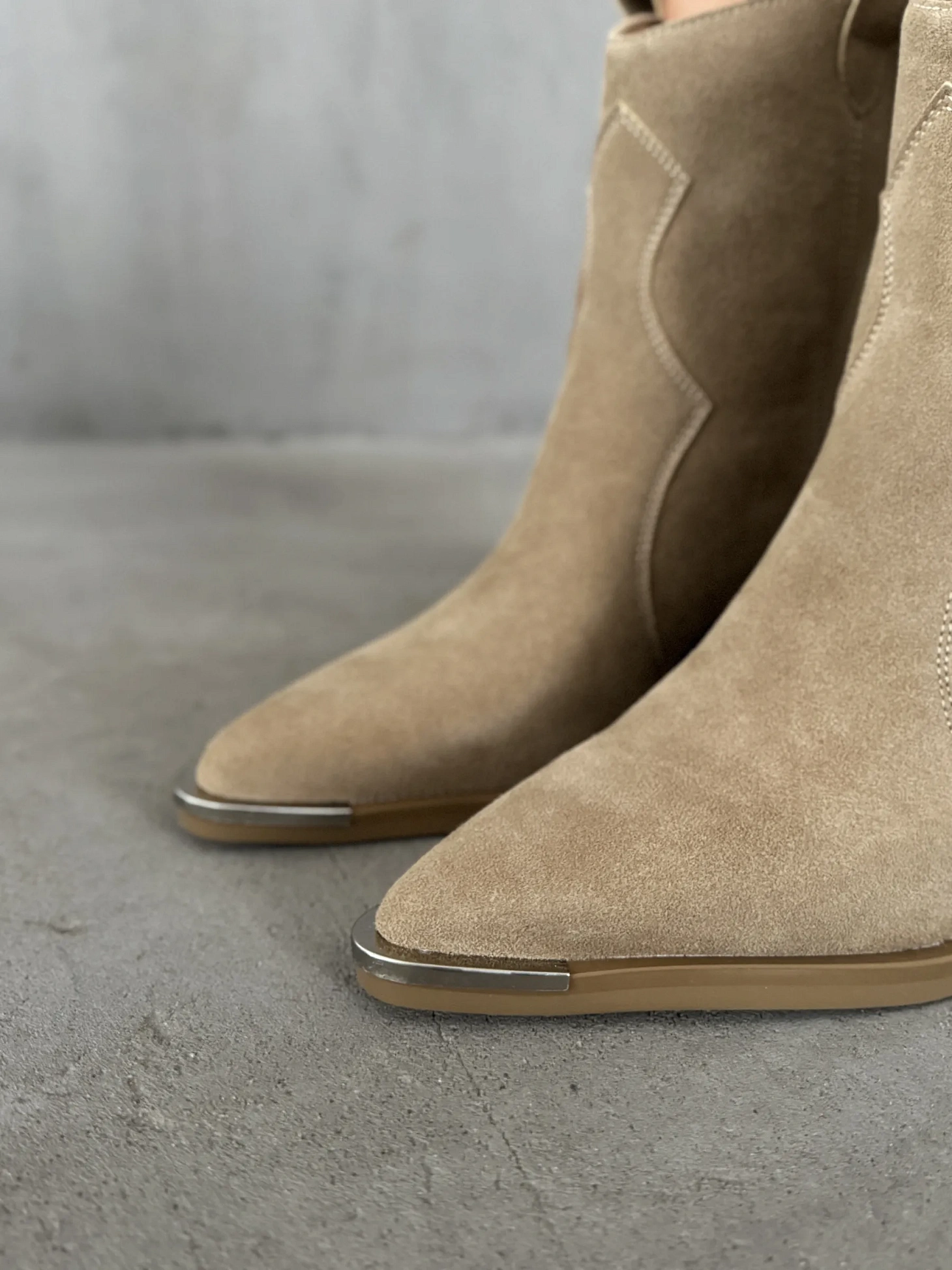 Казаки женские натуральная замша