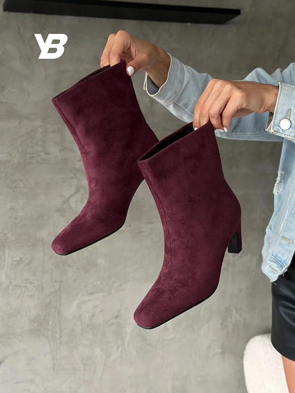 Ботильоны на низком каблуке демисезонные