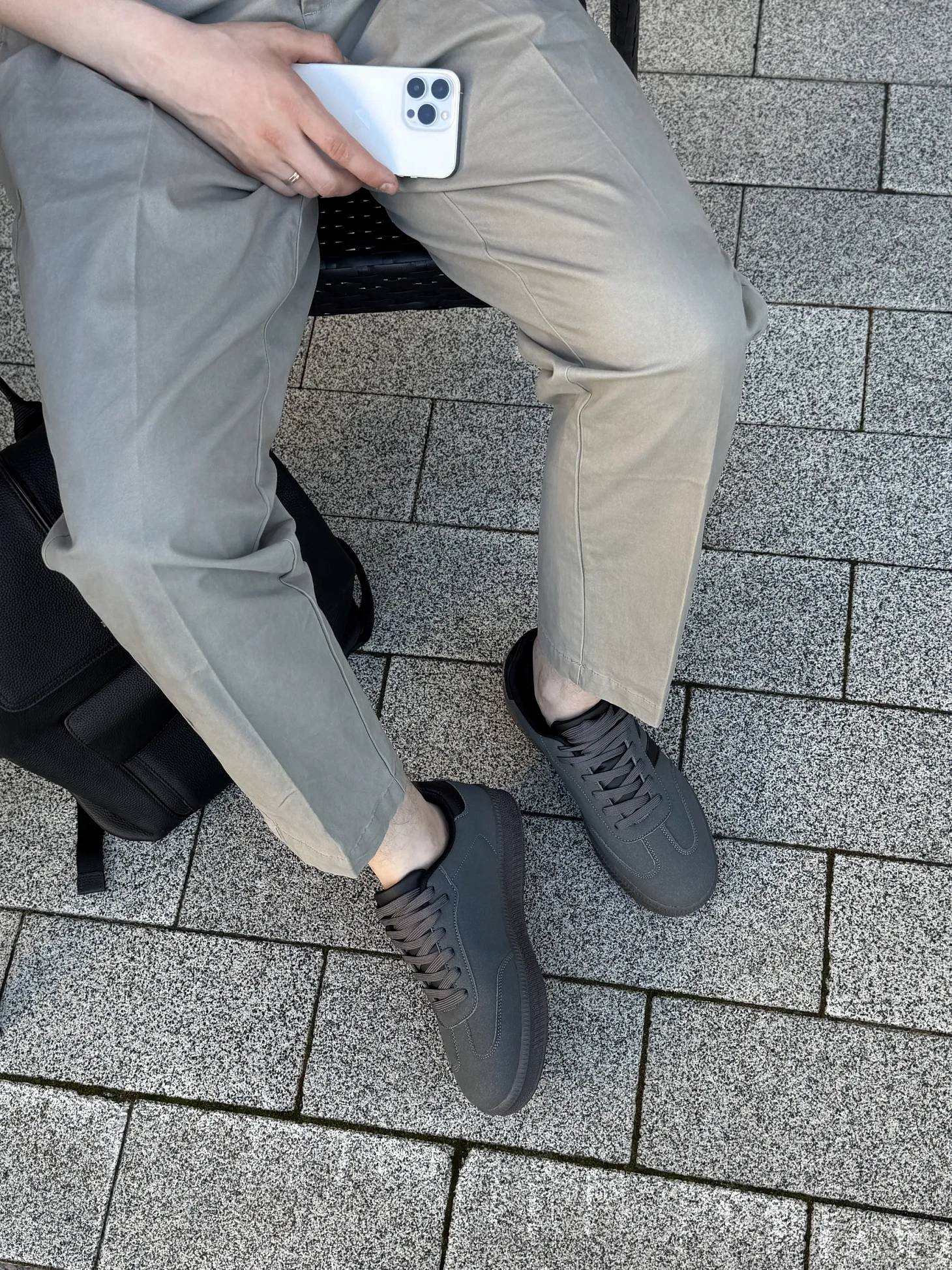 Демисезонные кроссовки мужские кеды