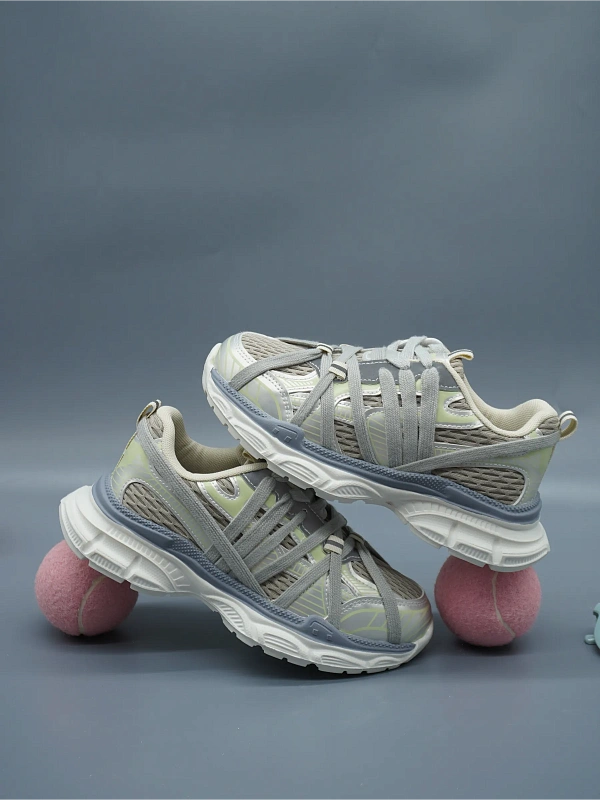 Детские кроссовки спортивные на высокой платформе