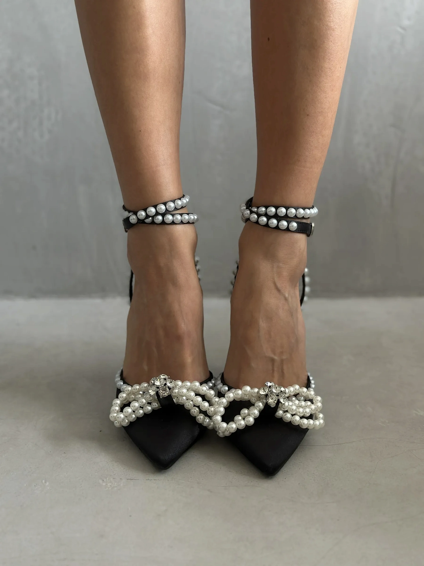 Туфли женские на каблуке с открытой пяткой вечерние